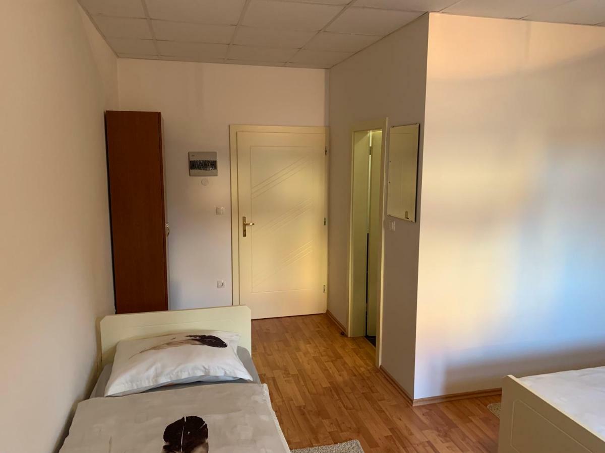 Vinarija Zlatar Hotell Exteriör bild