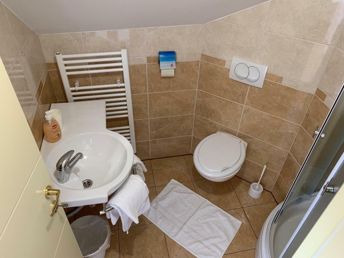 Vinarija Zlatar Hotell Exteriör bild