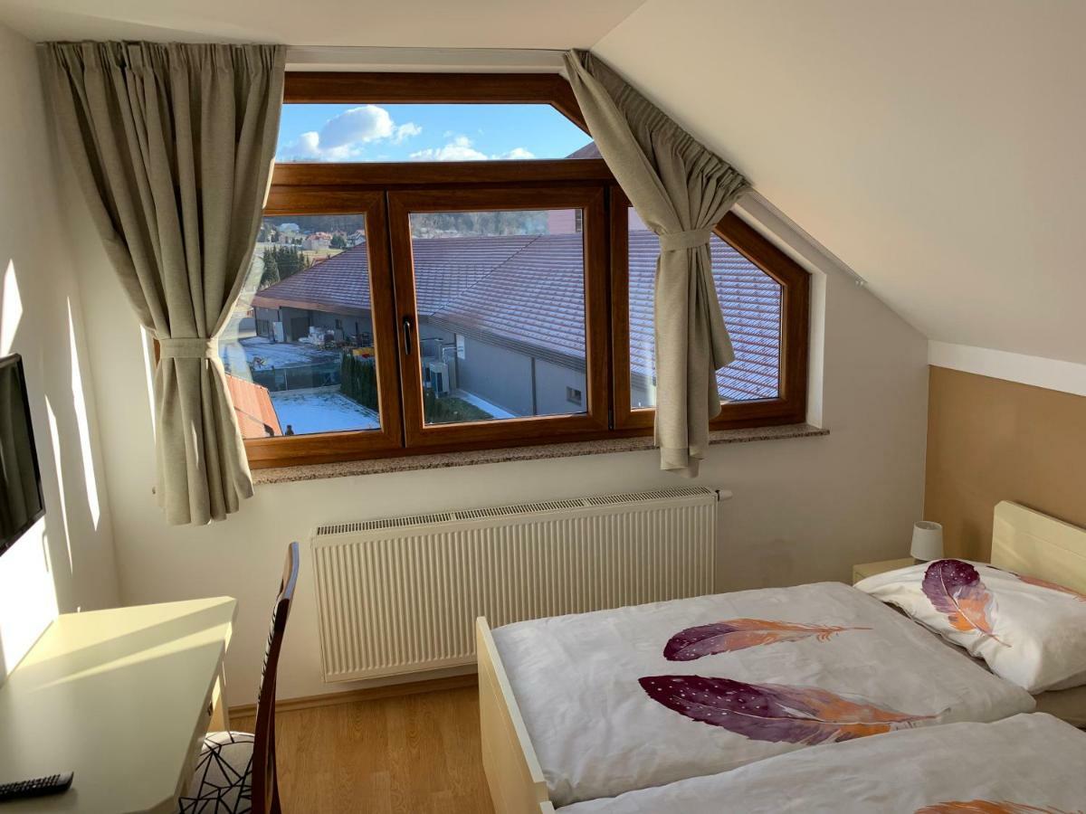 Vinarija Zlatar Hotell Exteriör bild