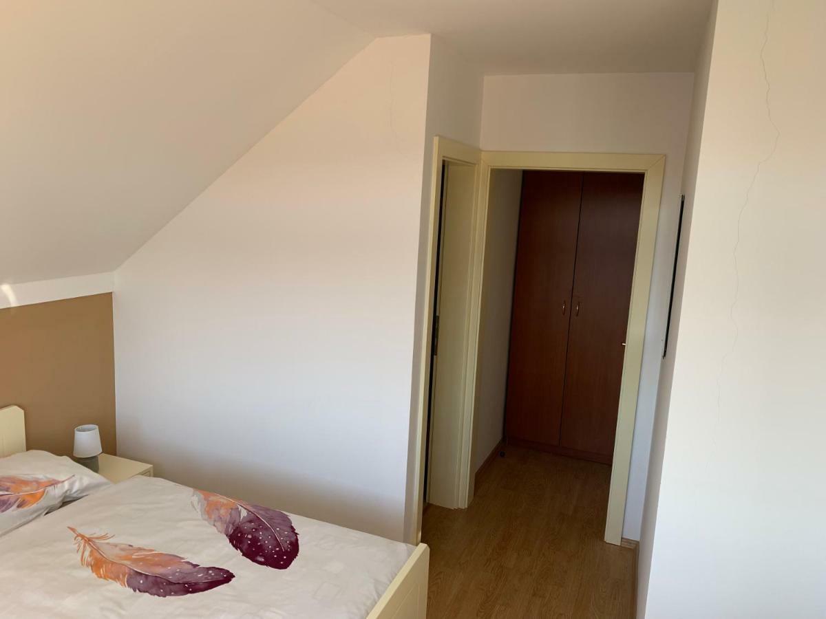Vinarija Zlatar Hotell Exteriör bild