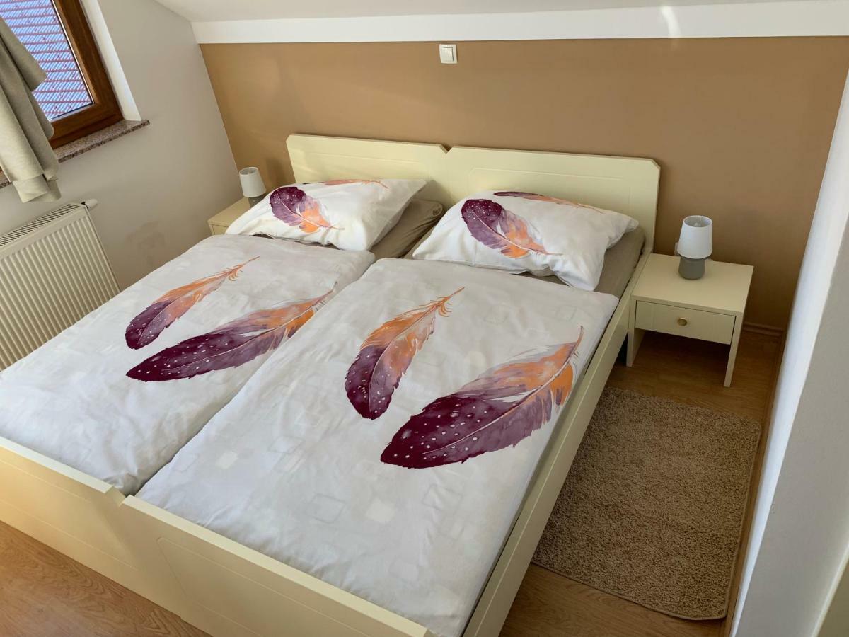 Vinarija Zlatar Hotell Exteriör bild