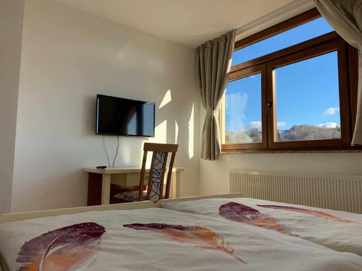 Vinarija Zlatar Hotell Exteriör bild